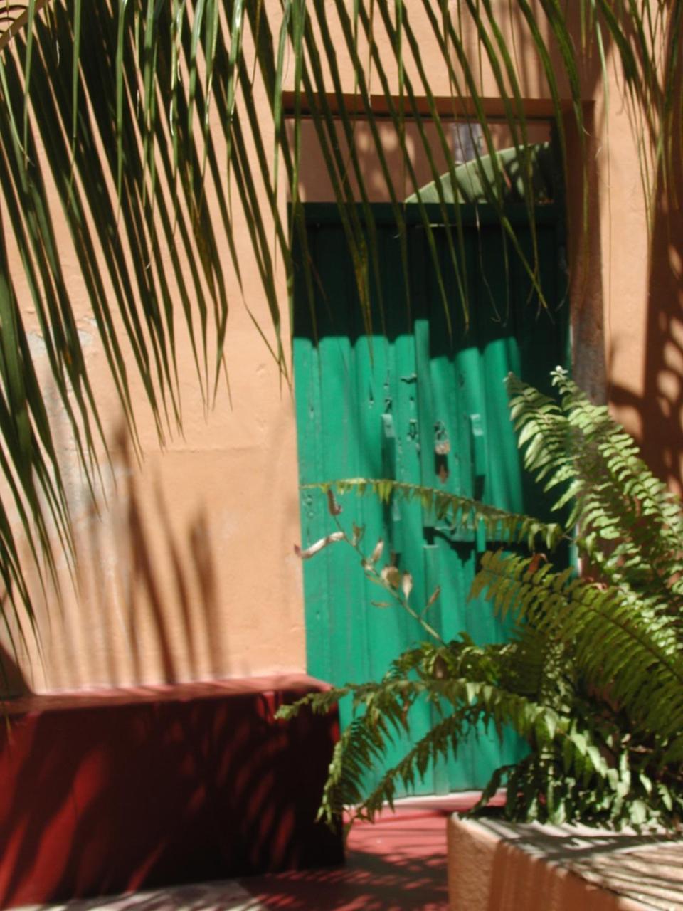 Patio Dos Quintalinhos - Casa Di Gabriele Bed and Breakfast Ilha de Mocambique Εξωτερικό φωτογραφία